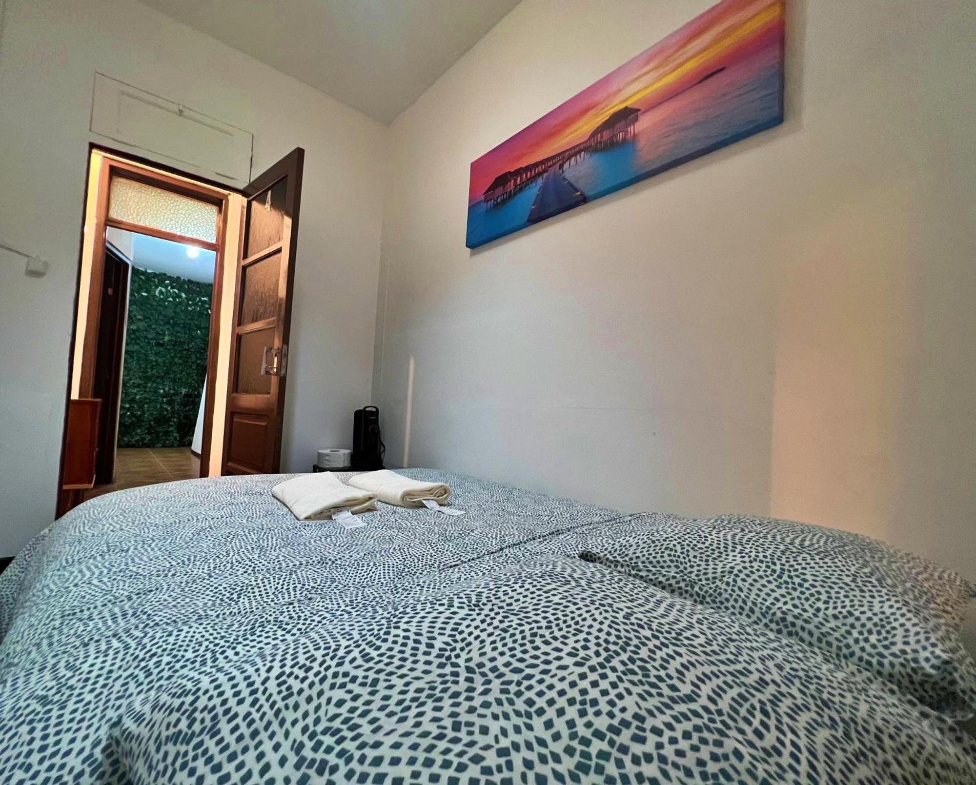 Cosy Mouraria Rooms Lisbon Luaran gambar